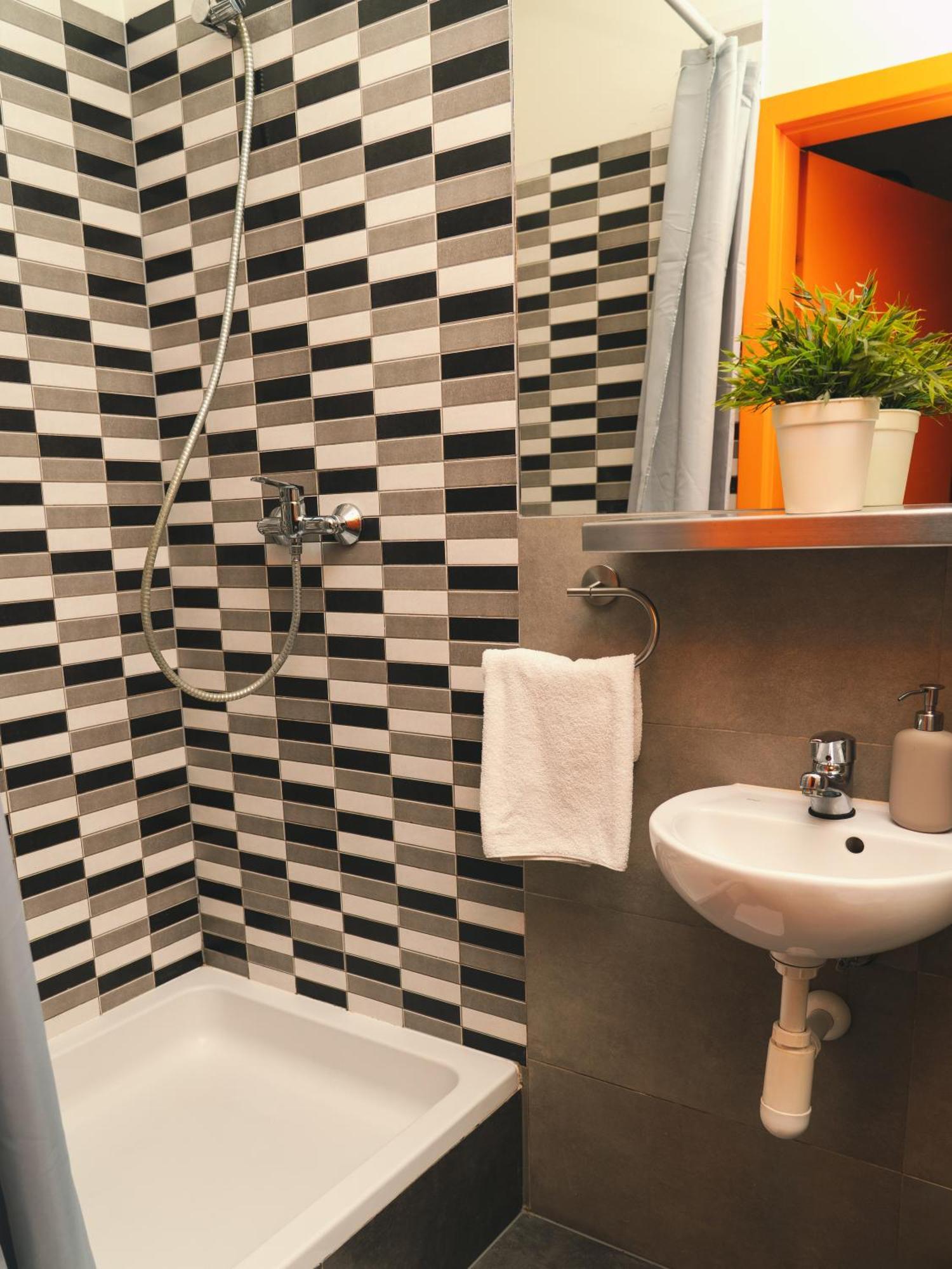 Lazemaze Hostel Krakow Bagian luar foto